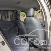 TOYOTA VITZ 2002