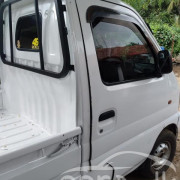 SUZUKI BATTA LORRY 2000