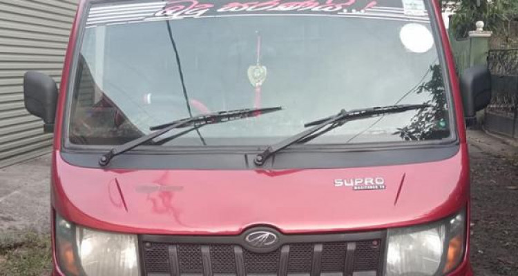 MAHINDRA SUPRO 2017