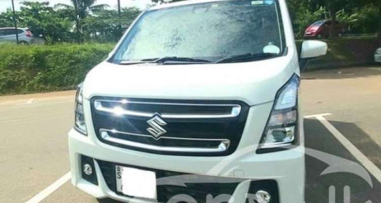 SUZUKI WAGON R STINGRAY 2018