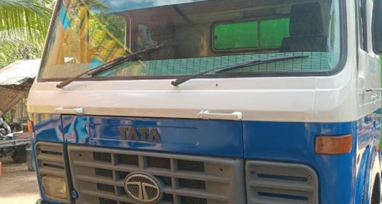 TATA LPT 2516 2002
