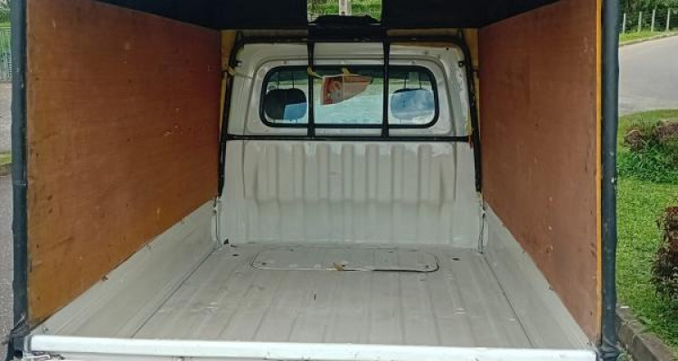 DAIHATSU HIJET 2006
