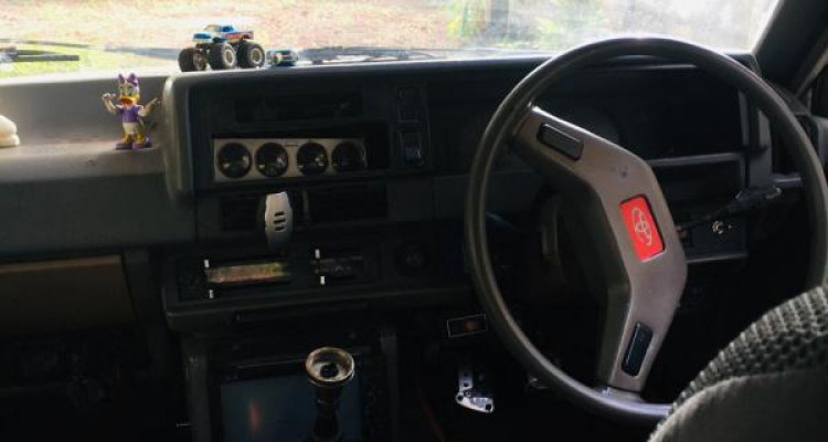 TOYOTA COROLLA DX WAGON 1984