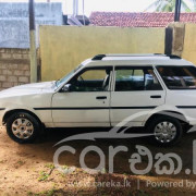 TOYOTA COROLLA DX WAGON 1984