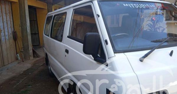 MITSUBISHI DELICA PO5 1989