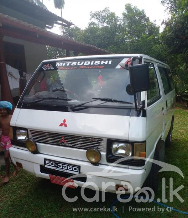 MITSUBISHI DELICA L300 1986