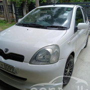 TOYOTA VITZ 1999