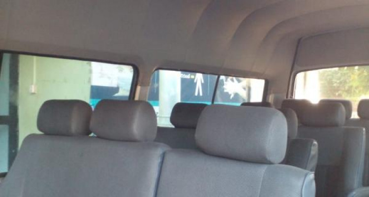 TOYOTA HIACE 1989