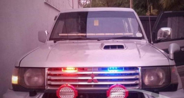 MITSUBISHI PAJERO 1992