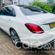 MERCEDES BENZ C350E AMG Premium Plus 2016