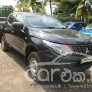 MITSUBISHI L200 2016