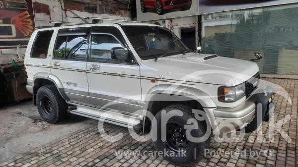 ISUZU BIGHORN 2002