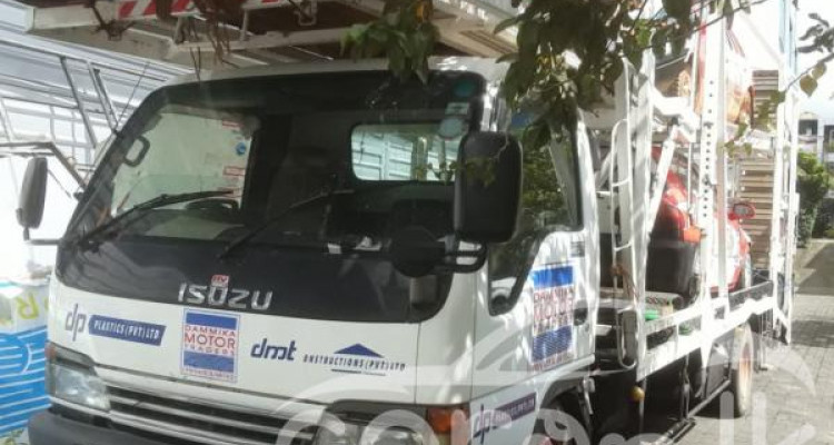 ISUZU CARRIER 2005