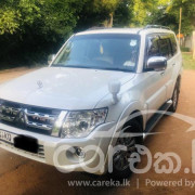 MITSUBISHI MONTERO 2011