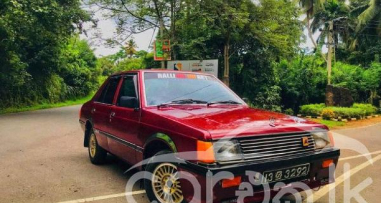 MITSUBISHI LANCER BOX 1980