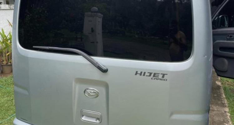 DAIHATSU HIJET 2012