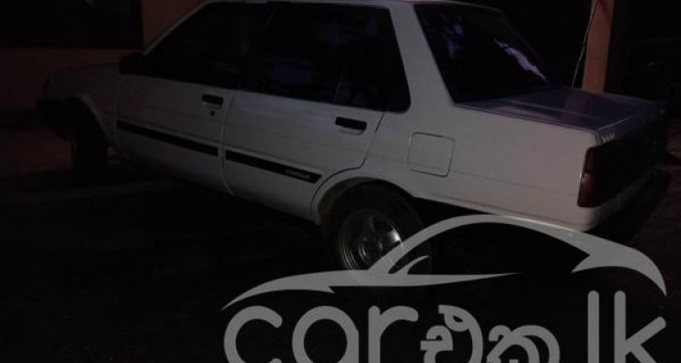 TOYOTA COROLLA AE80 1985
