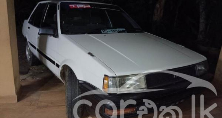 TOYOTA COROLLA AE80 1985