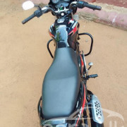 BAJAJ DISCOVER 135 2005