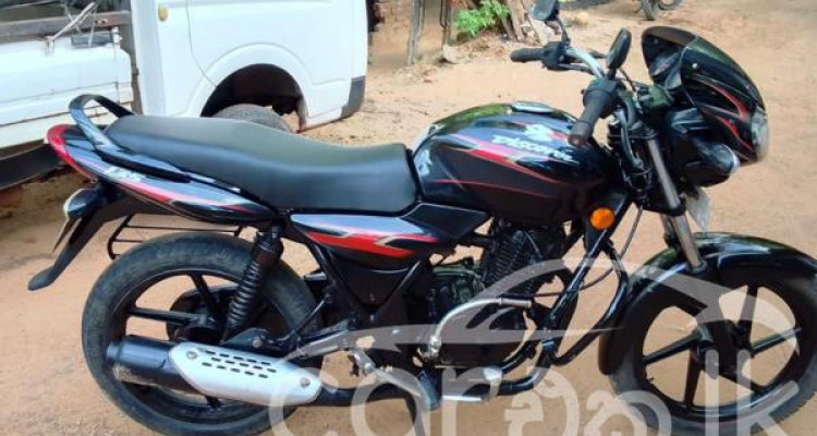 BAJAJ DISCOVER 135 2005