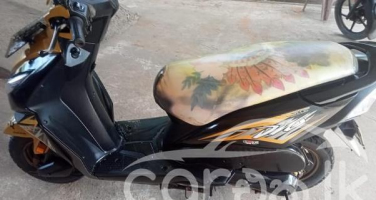 HONDA DIO 2019