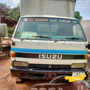 ISUZU NPR 1987