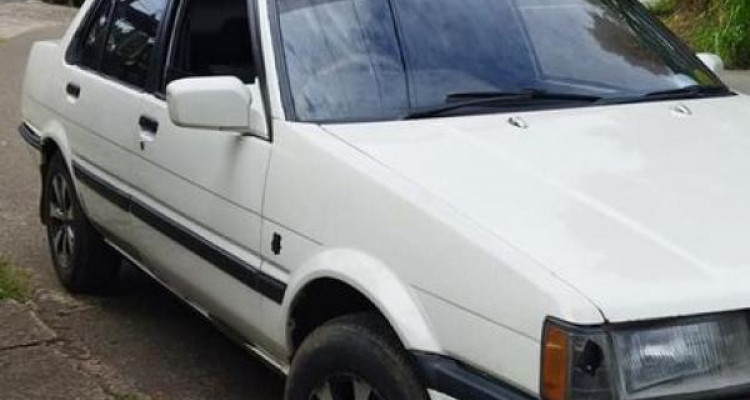 TOYOTA COROLLA AE80 1983
