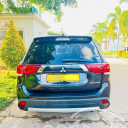 MITSUBISHI OUTLANDER PHEV 2015