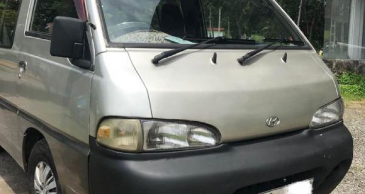 HYUNDAI H100 2000