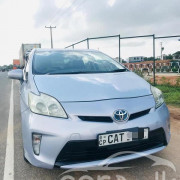 TOYOTA PRIUS 2013