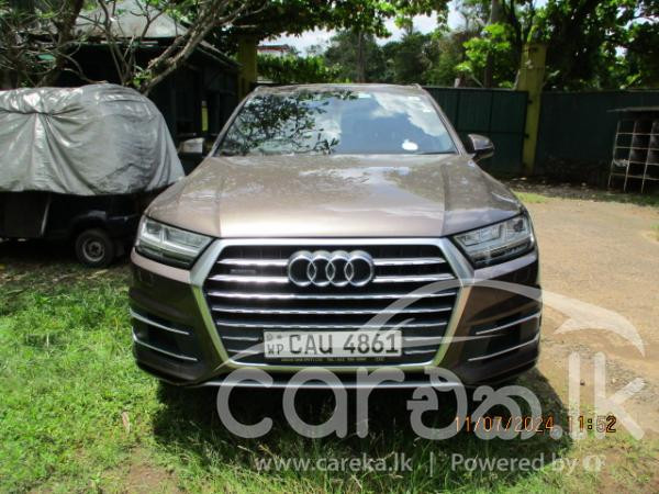 AUDI Q7 2017