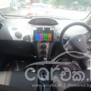 TOYOTA VITZ 2009