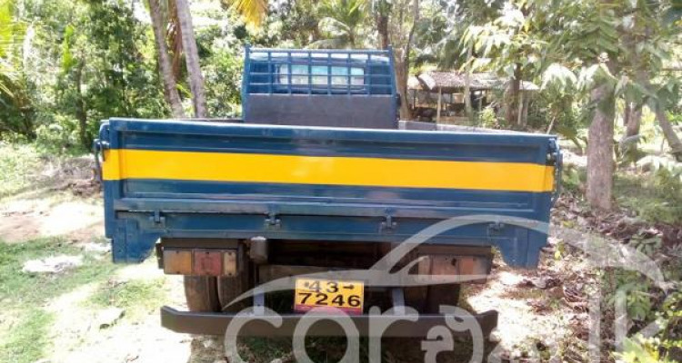 MITSUBISHI CANTER 1988