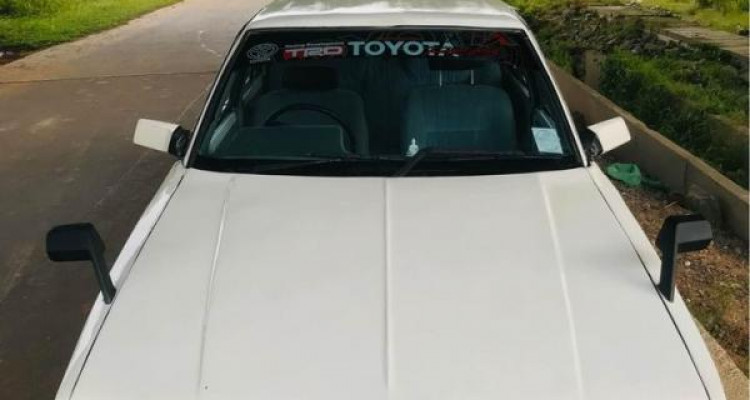 TOYOTA CORONA 1983