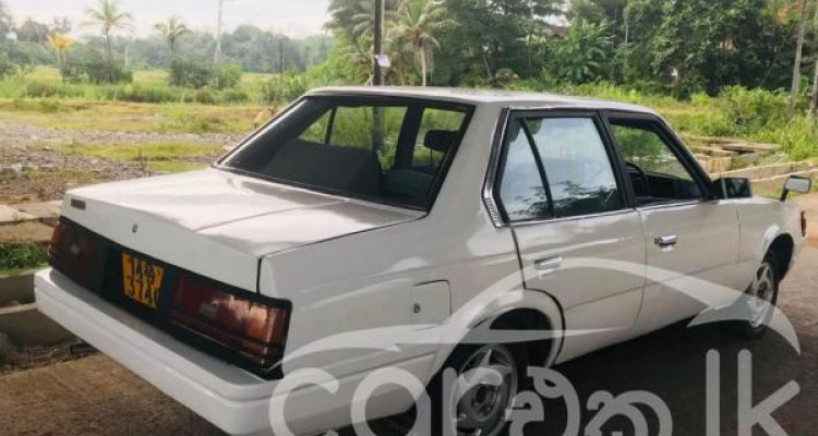 TOYOTA CORONA 1983