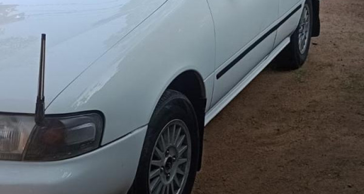NISSAN SUNNY 1996