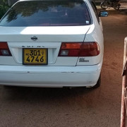 NISSAN SUNNY 1996