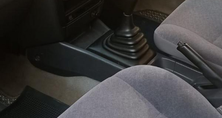 NISSAN SUNNY 1996