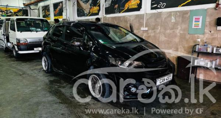 HONDA FIT GP5 2014