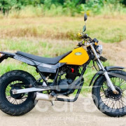 YAMAHA TW200 2002