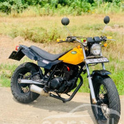 YAMAHA TW200 2002