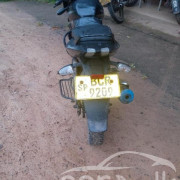 BAJAJ PULSAR 150 2015