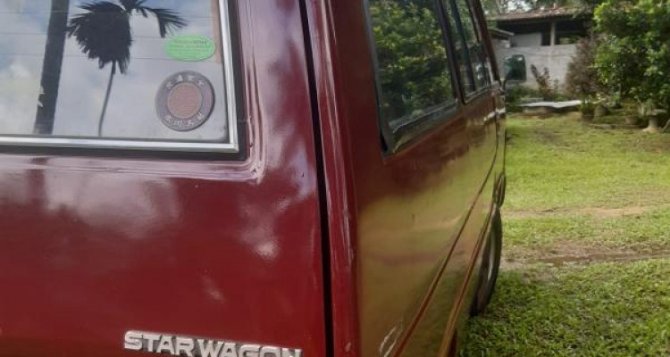 MITSUBISHI L300 1985