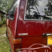 MITSUBISHI L300 1985