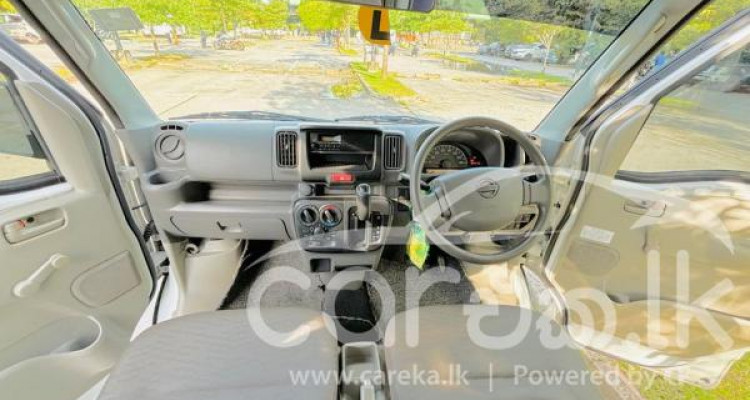 NISSAN CLIPPER NV100 2018