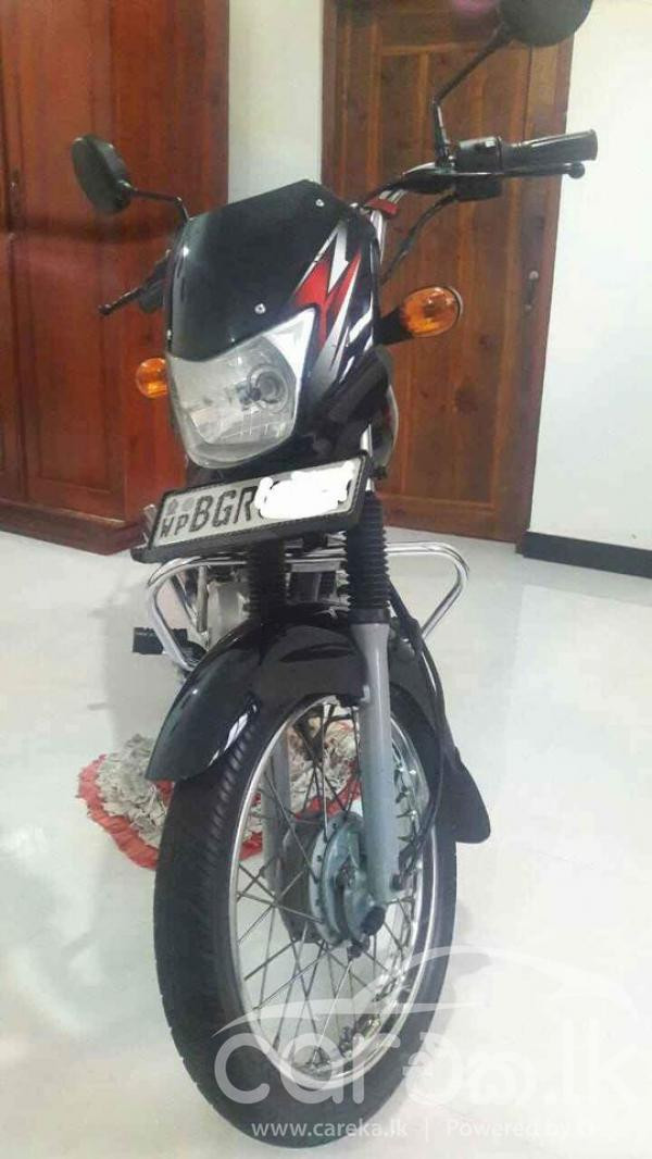BAJAJ CT100 2018