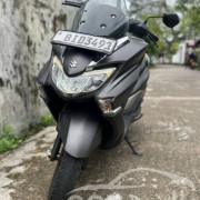 SUZUKI BURGMAN 2019