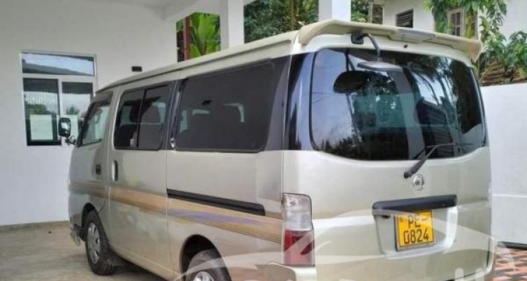 NISSAN CARAVAN E25 2007