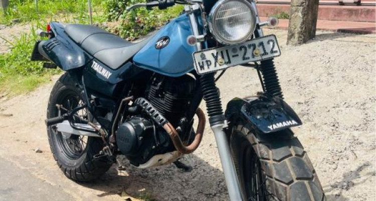 YAMAHA TW200 200