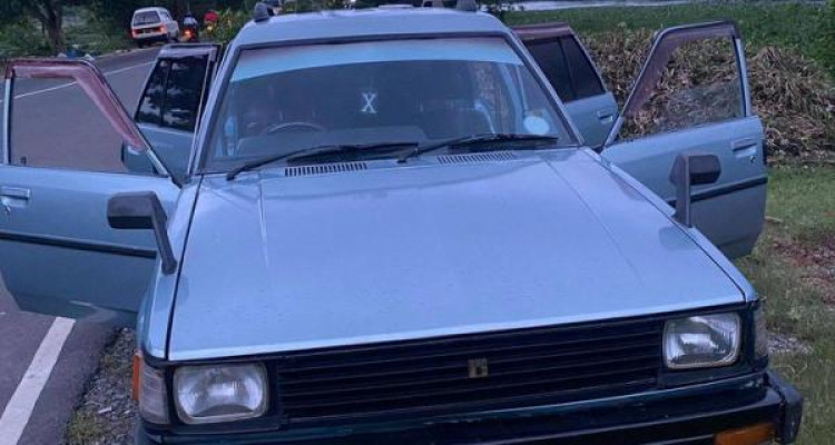 TOYOTA COROLLA DX WAGON KE74 1984